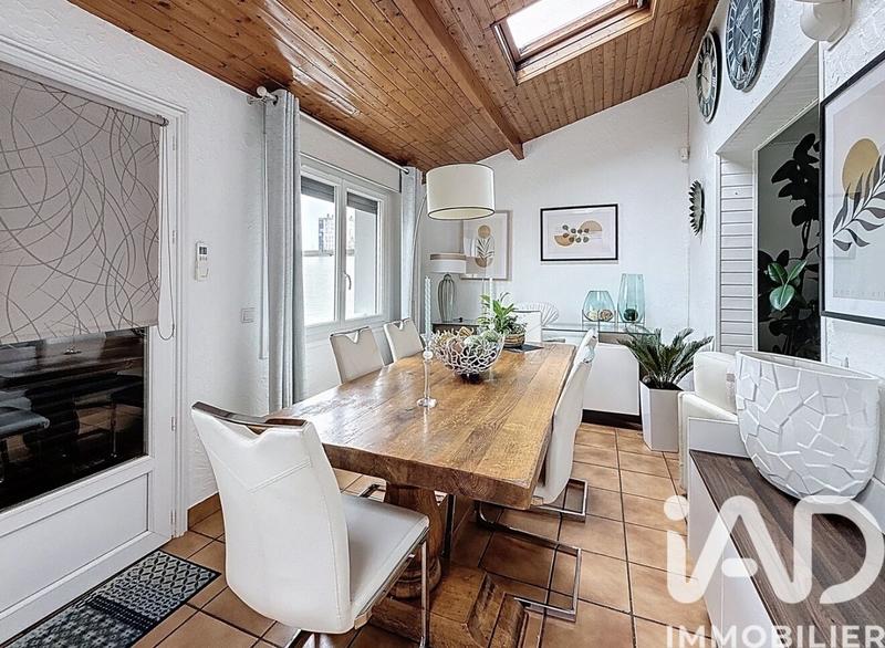 Maison - 120 m² - 6 pièces