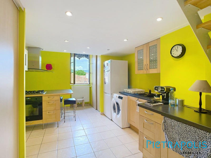 Appartement - 89 m² - 4 pièces