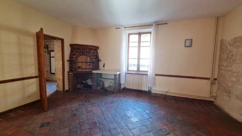 Maison - 389 m² - 10 pièces