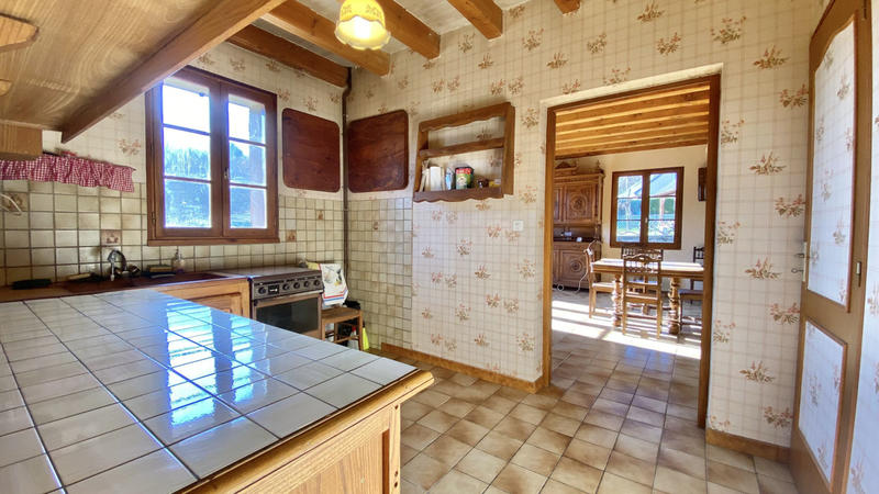 Maison - 110 m² - 4 pièces