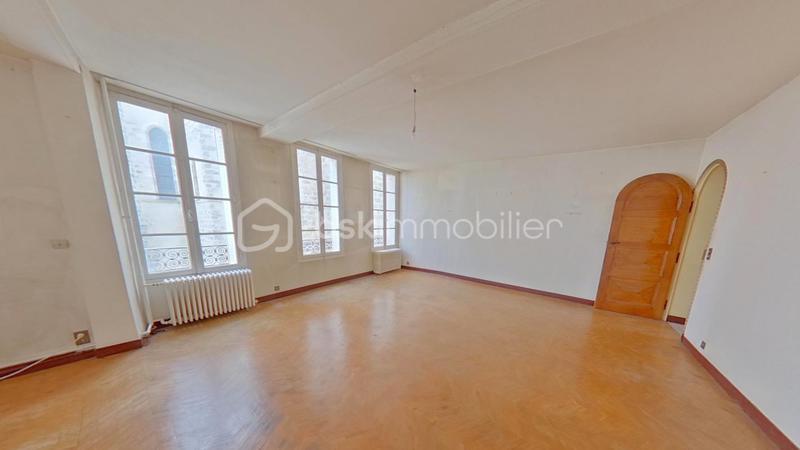 Immeuble - 303 m² - 9 pièces