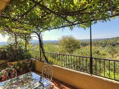 Maison en pierre - 183 m² - 8 pièces