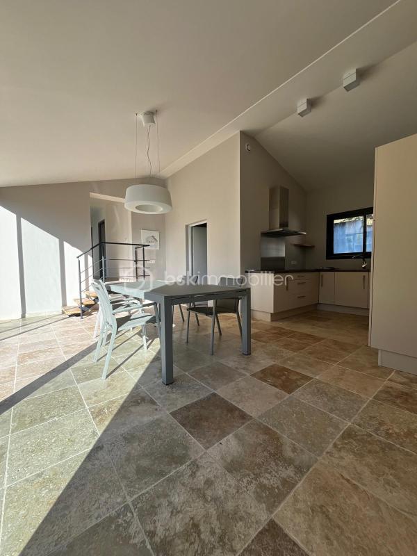 Maison - 168 m² - 6 pièces