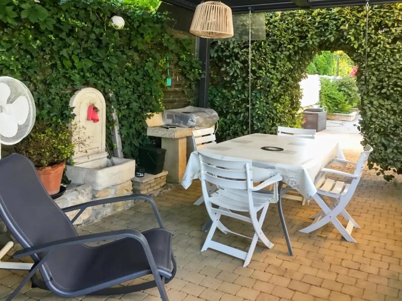 Villa - 143 m² - 6 pièces