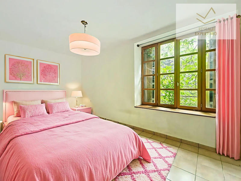 Immeuble - 277 m² - 9 pièces