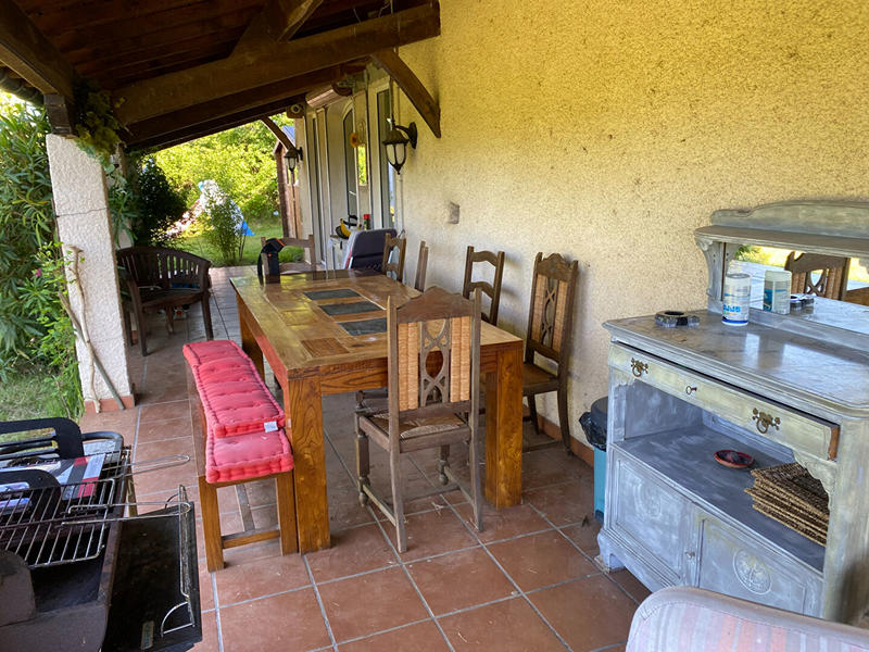 Maison - 320 m² - 12 pièces