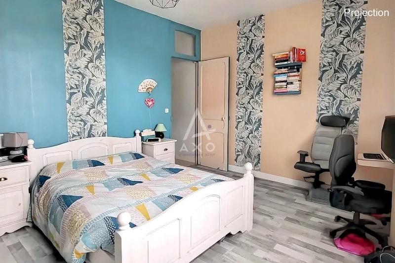 Maison - 105 m² - 6 pièces