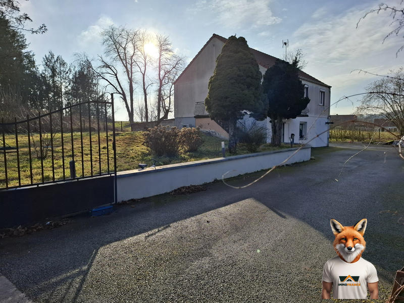 Maison - 150 m² - 7 pièces