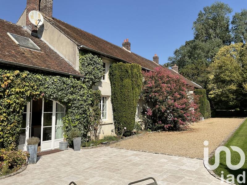 Maison - 387 m² - 13 pièces