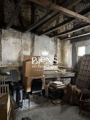 Maison ancienne - 181 m² - 7 pièces