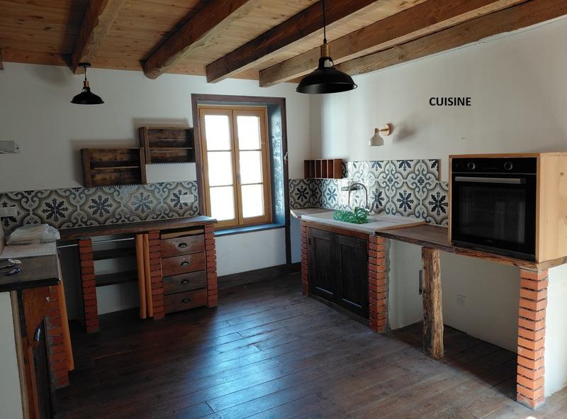 Maison - 220 m² - 8 pièces