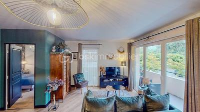 Appartement - 83 m² - 4 pièces