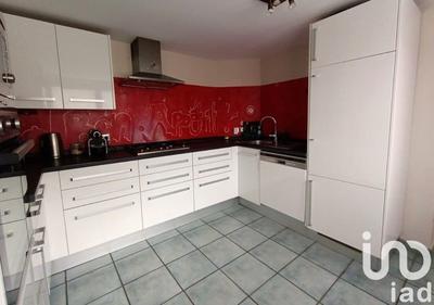 Maison - 172 m² - 8 pièces