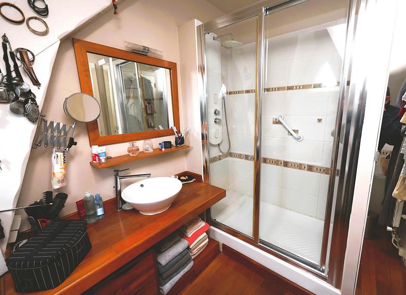 Maison - 167 m² - 7 pièces