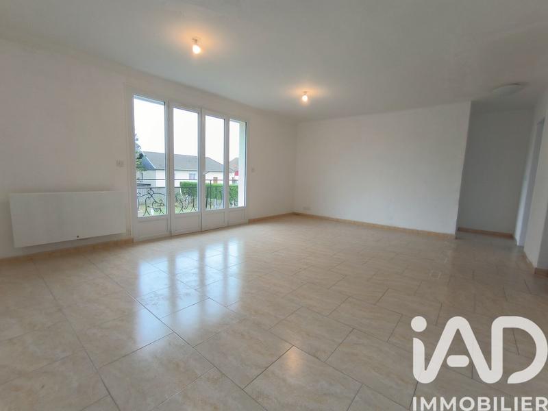 Maison - 90 m² - 5 pièces