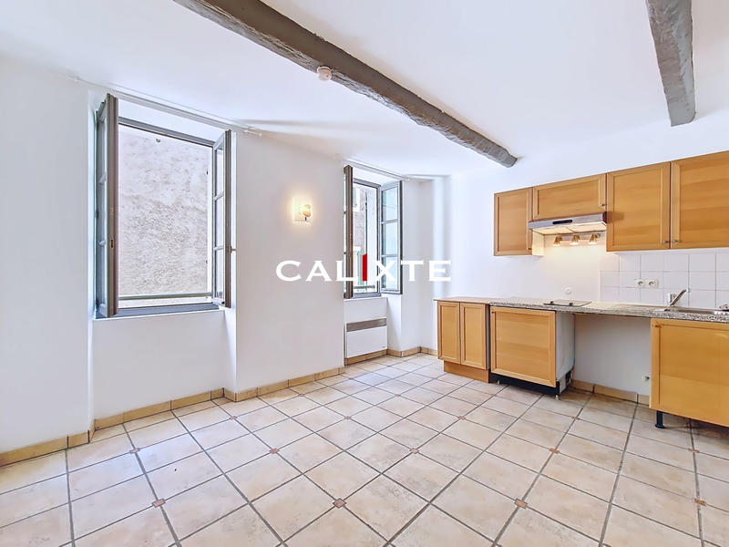 Appartement - 18 m² - 1 pièce