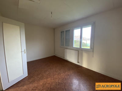 Maison - 75 m² - 4 pièces