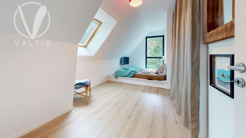 Maison contemporaine - 174 m² - 6 pièces