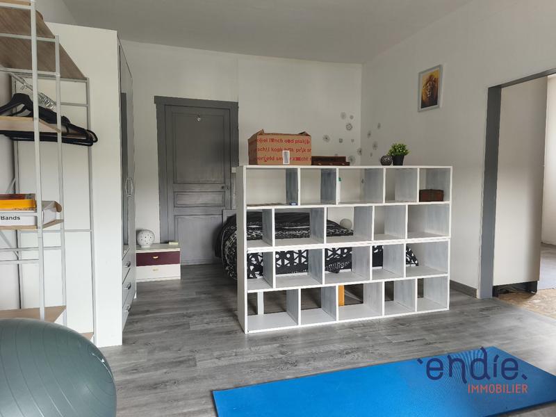 Maison - 245 m² - 12 pièces