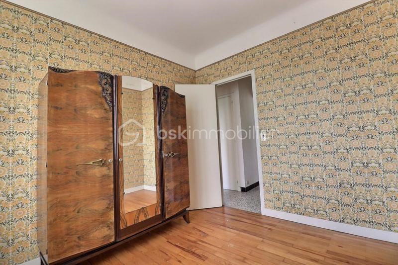 Maison de ville - 196 m² - 9 pièces