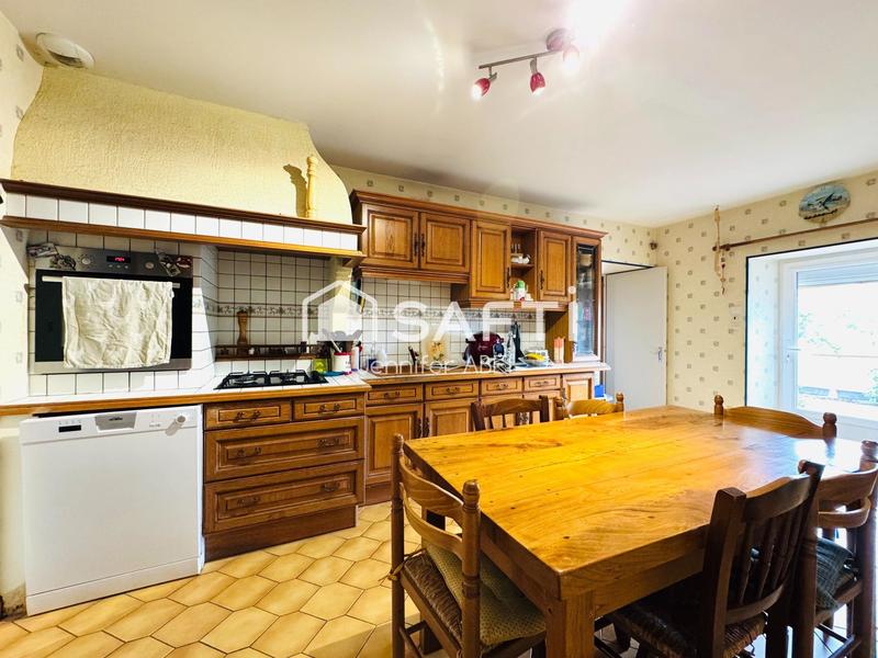 Maison - 144 m² - 5 pièces