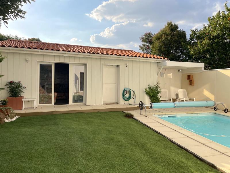 Villa - 168 m² - 6 pièces