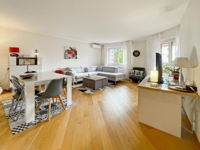 Appartement - 85 m² - 4 pièces