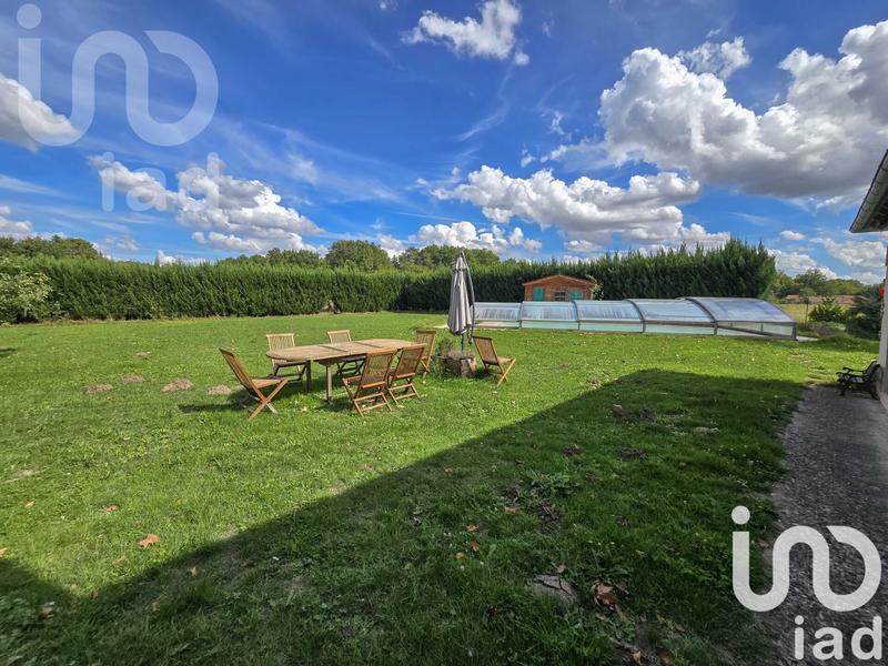 Maison - 240 m² - 7 pièces