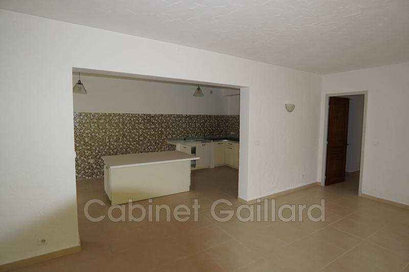 Maison - 197 m² - 8 pièces