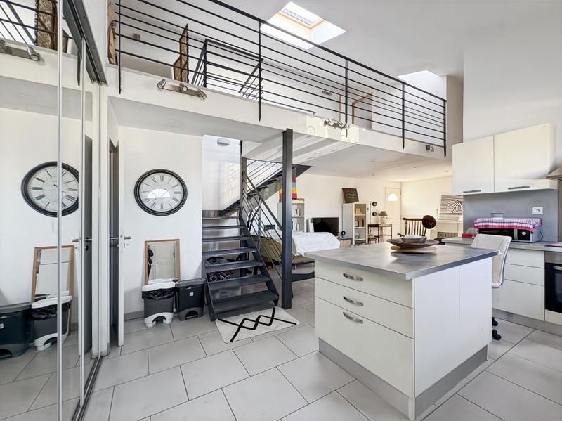 Villa - 210 m² - 7 pièces