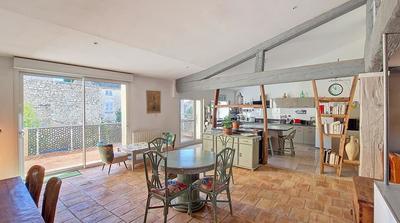 Maison en pierre - 174 m² - 4 pièces