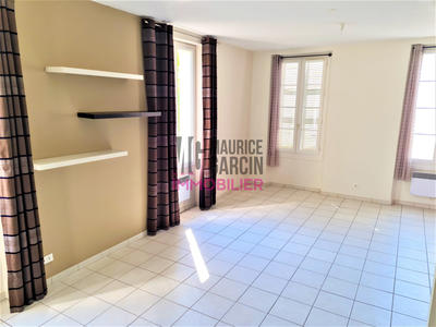 Appartement - 99 m² - 4 pièces
