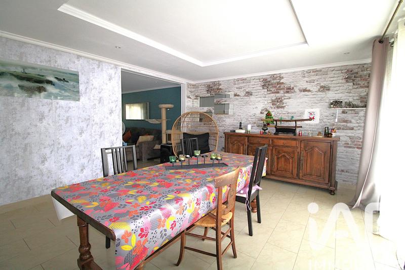 Maison - 198 m² - 8 pièces