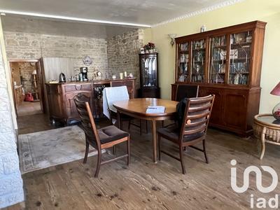 Maison - 237 m² - 11 pièces