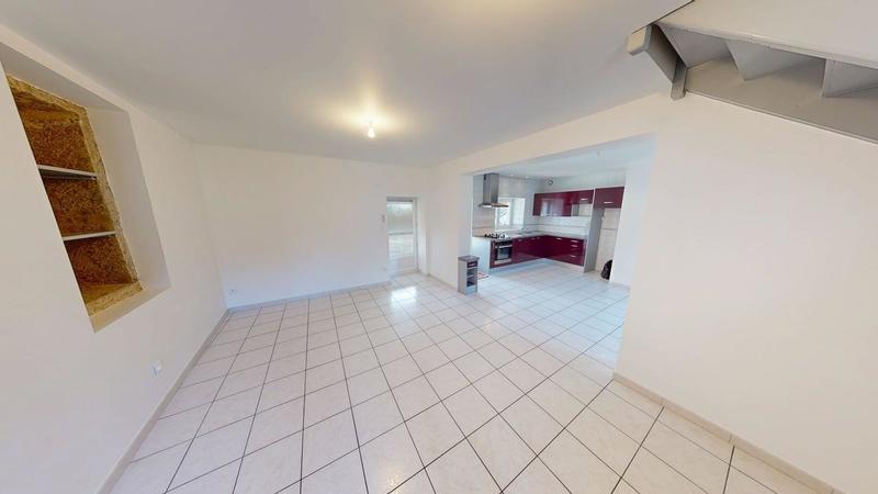 Maison - 129 m² - 7 pièces