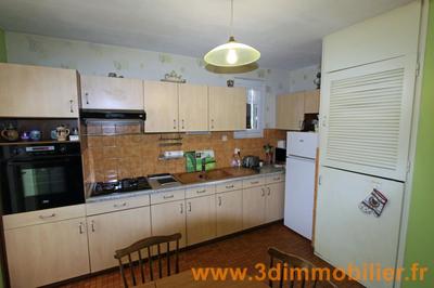 Maison - 95 m² - 6 pièces