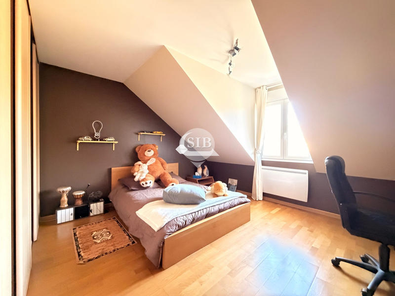 Maison - 144 m² - 6 pièces