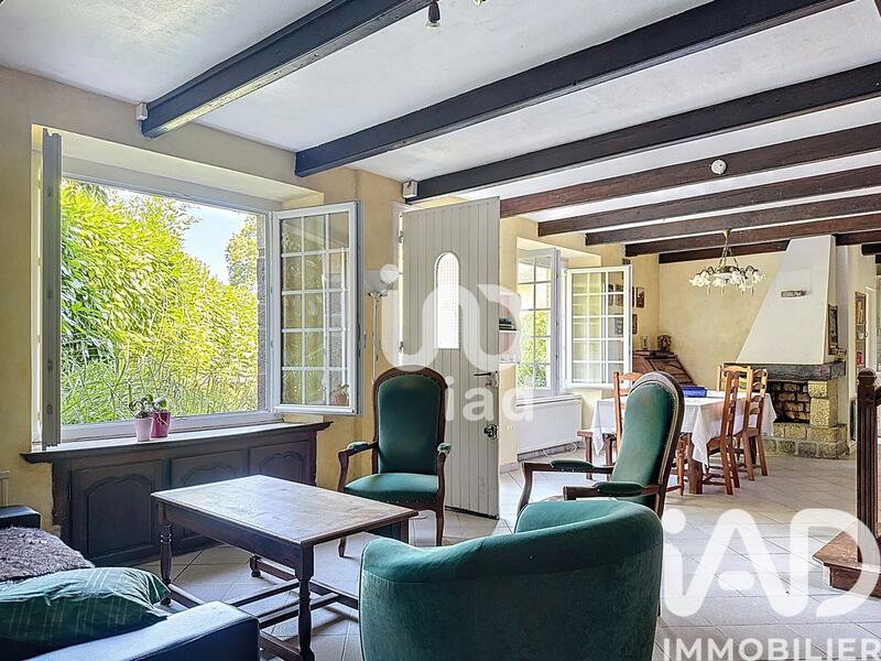 Maison - 121 m² - 7 pièces