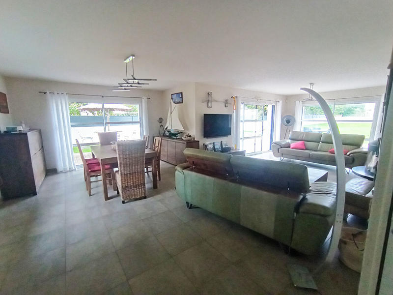 Maison - 146 m² - 7 pièces