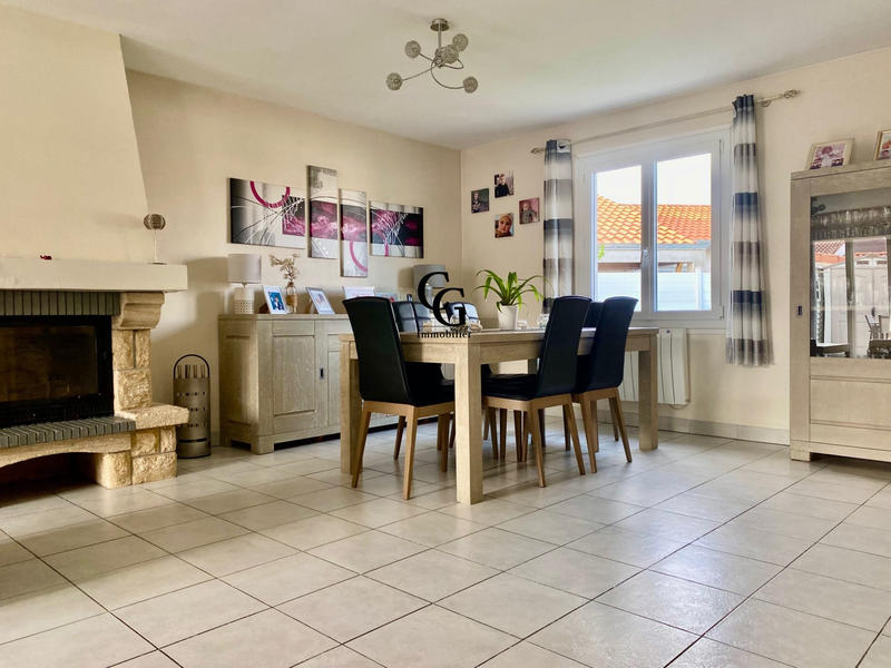 Maison - 105 m² - 6 pièces