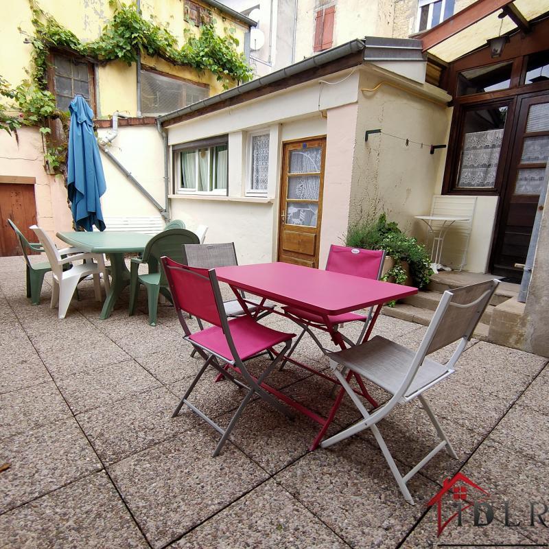 Maison - 180 m² - 7 pièces