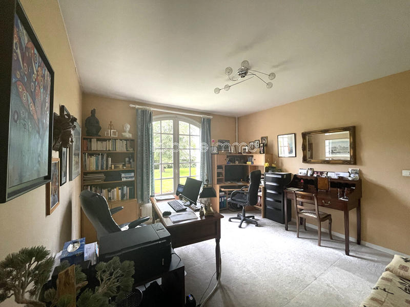 Maison - 197 m² - 7 pièces