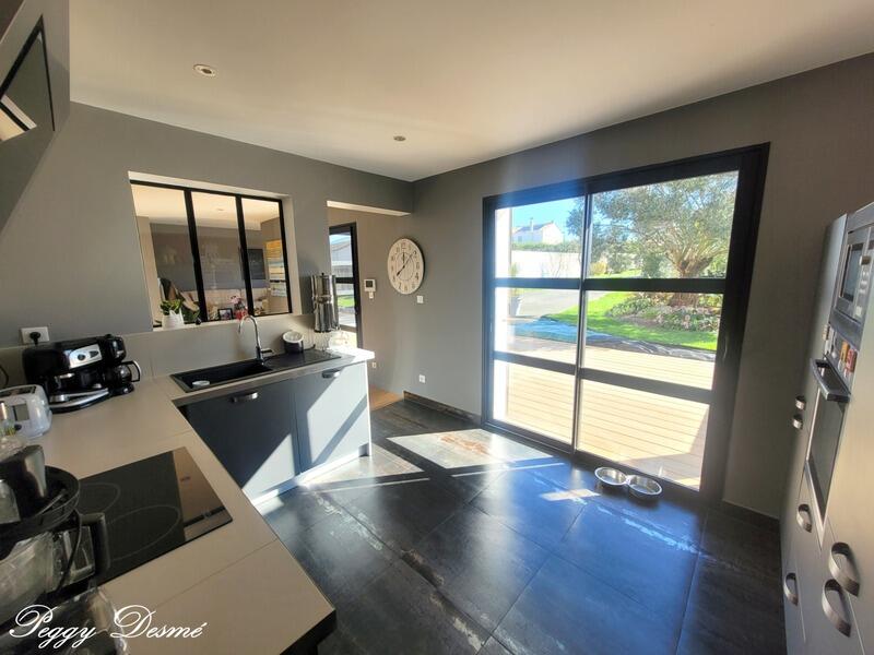 Villa - 173 m² - 6 pièces