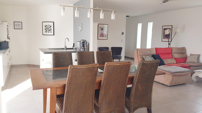 Maison - 111 m² - 5 pièces