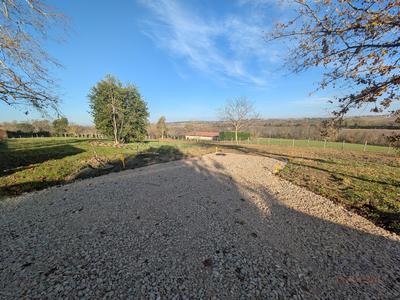 Terrain constructible - 800 m²