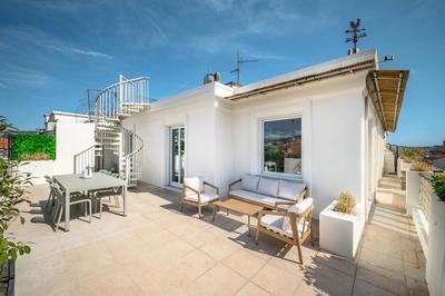 Penthouse - 90 m² - 3 pièces