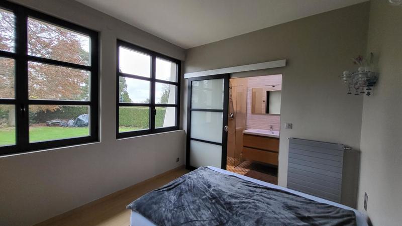 Maison - 300 m² - 8 pièces