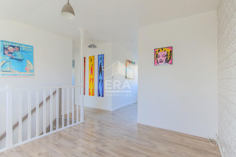 Maison - 123 m² - 7 pièces