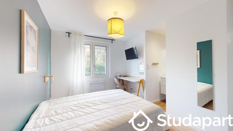 Chambre - 12 m² - 1 pièce