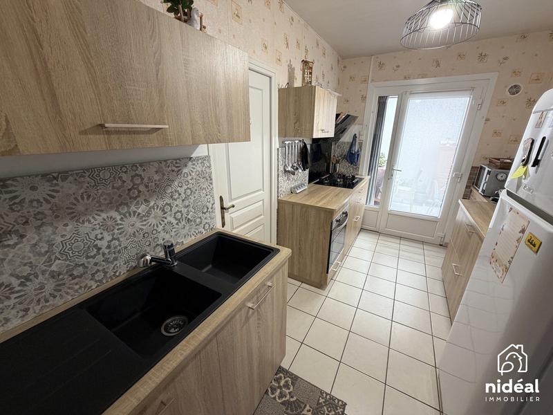 Maison - 100 m² - 5 pièces